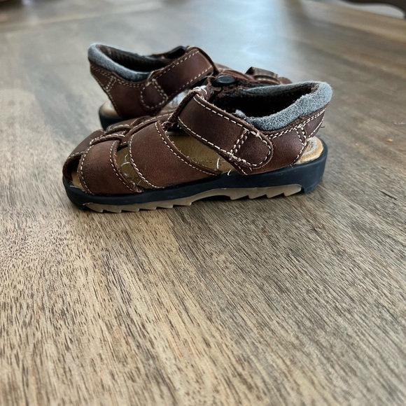 Buster Brown & Co Leather Sandals (Size 5) - Picture 6 of 8